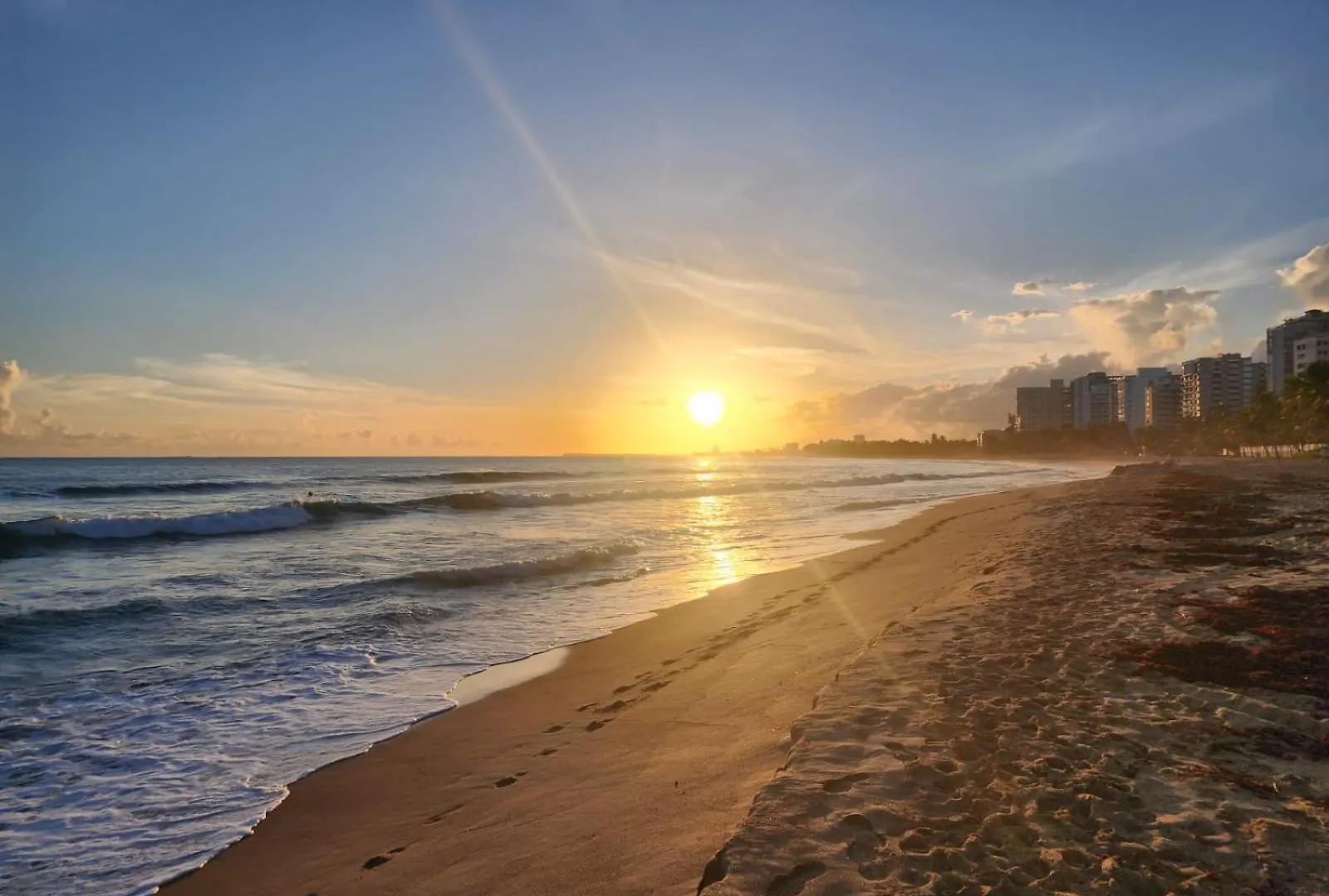 Breathtaking 2-Bedroom Beachside Apartment San Juan Puerto Rico